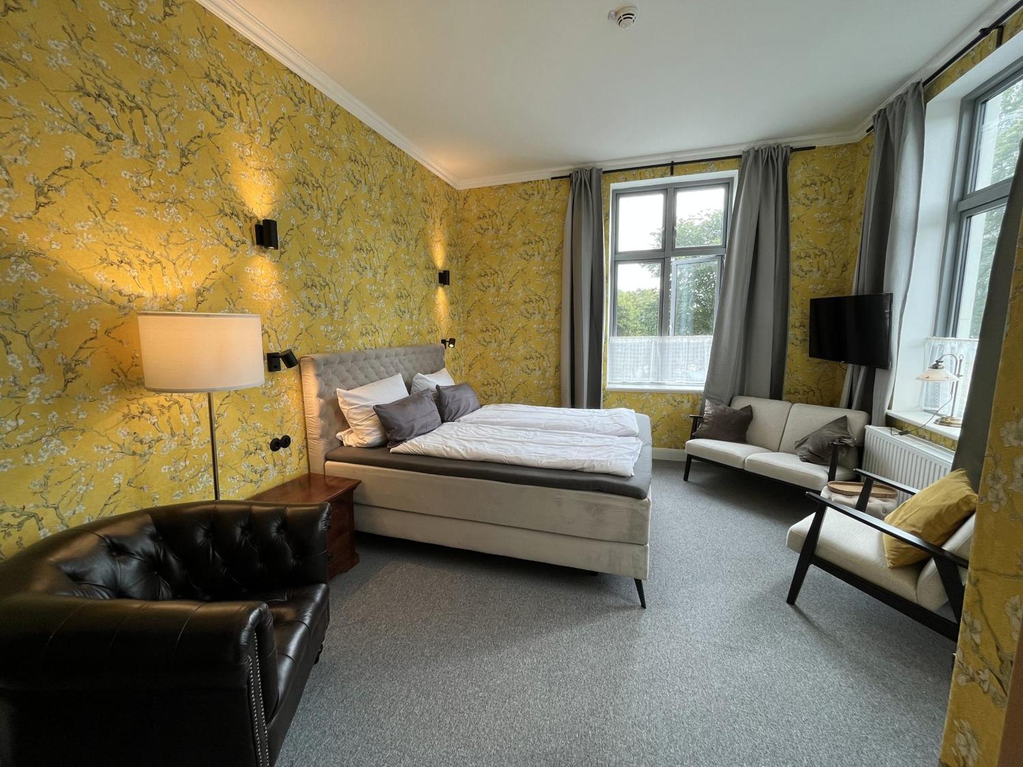 Superior Double Room,1552895026:JPEG